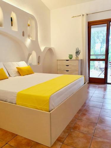 Green Hotel "I Mandorli di Dommos"