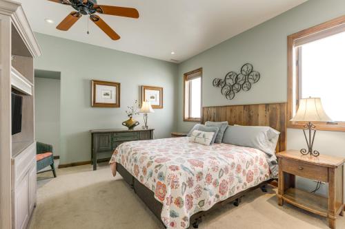 Walkable Apt in Carbondale Luxury Artists Loft Walkable Apt in Carbondale Luxury Artists Loft