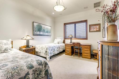 Walkable Apt in Carbondale Luxury Artists Loft Walkable Apt in Carbondale Luxury Artists Loft