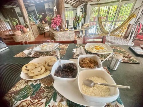 Food and beverages, Hermoso y unico chalet Duplex en Guarame, full equipo, con piscina privada y vistas a tan solo 2 min in Sabana de Guacuco