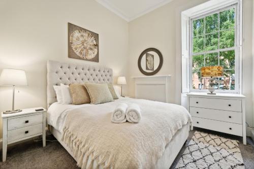 Timeless 5 bed Duplex Flat, Glasgow (photo 7)