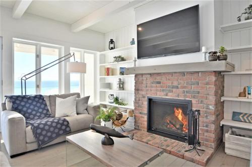 Villa et spa - Le coeur de la plage - Charlevoix ! in Saint-Irenee (QC)