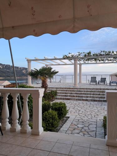 Corfu Studios Stavroula - San George Apartments 5