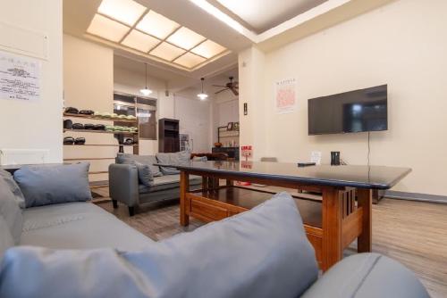 gedeelde lounge/tv-ruimte, Shanding Shang Homestay near Taichung Cultural and Creative Industries Park