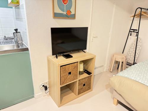 NEW - Studio Vieil Antibes - Les Remparts, Antibes (fotografie 9)