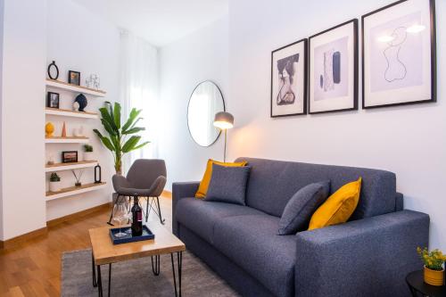 Piazza Navona Elegant Apartment, Rzym