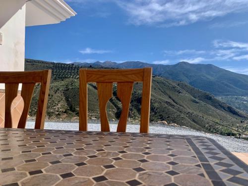 Iekārtas, 3 bedroom holiday home Alcaucin with private pool and mountain view in Pilarejo