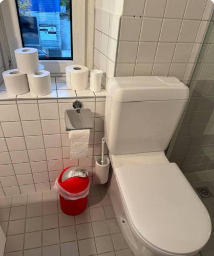 Fürdőszoba, Gemütliches Zimmer im 1OGB Nur 2 Min vom Hbf Solothurn entfern (Gemutliches Zimmer im 1OGB Nur 2 Min vom Hbf Solothurn entfern) in Solothurn