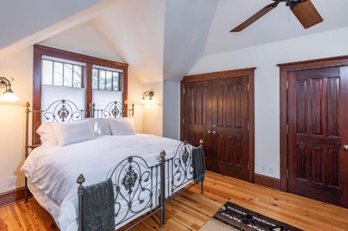 Heritage House by Exceptional Stays - image 2