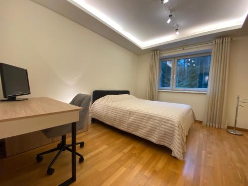 Kakumäe Raba Villa - puhkemaja basseiniga Tallinnas Kakumäe Raba Villa - puhkemaja basseiniga Tallinnas