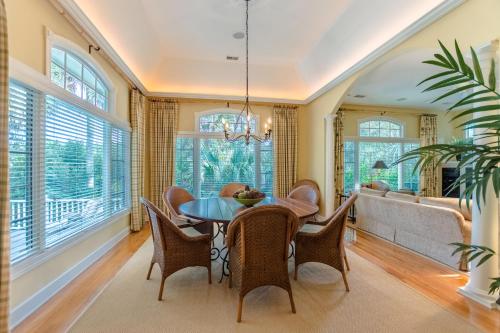 258 Governors Drive by Akers Ellis Rentals in เคียวาห์ไอส์แลนด์ (SC)