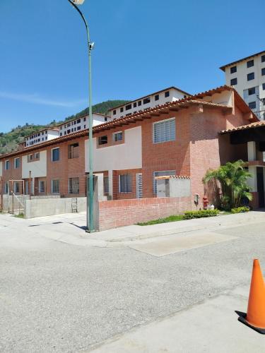 Exterior view, Excelente TownHouse para Turistas en Merida in Merida
