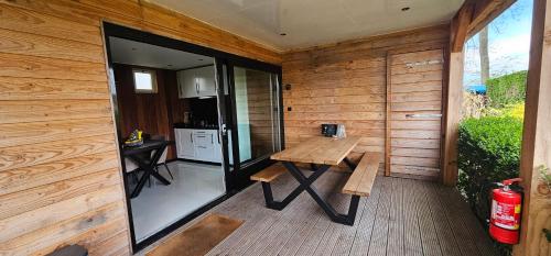 Ben's Cabine - De Hollandse Boerderij in โบดกราเวน