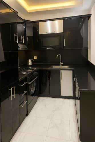 Beachfront Chalet in Porto Said with Pool Garde, `Ezbet Shalabi el-Rûdi (foto 9)