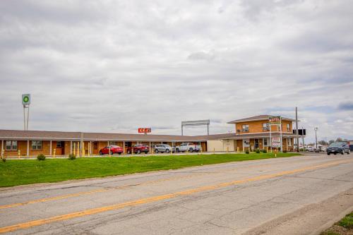 OYO Travelier Motel - 출입구