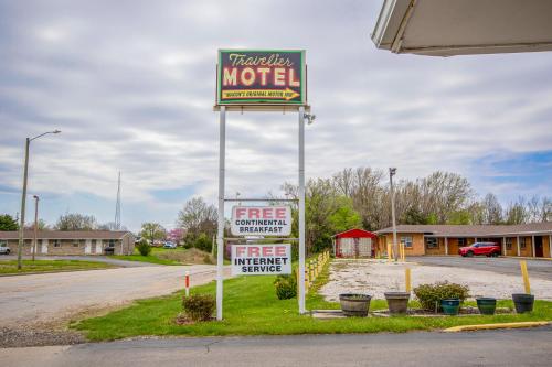 OYO Travelier Motel - 숙소 외관