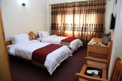 Hotel One Skardu Hotel One Skardu is conveniently located in the popular Skardu area. The property offers a wide range of amenities and perks to ensure you have a great time. Service-minded staff will welcome and guid