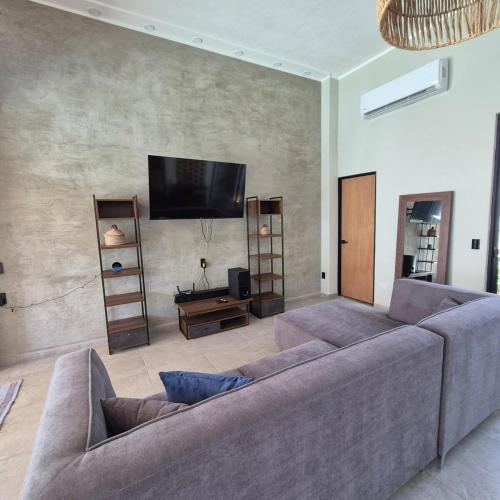 A charming house to rest with a private pool