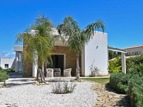  Villa Cossyra, Unterkunft in Porto Palo