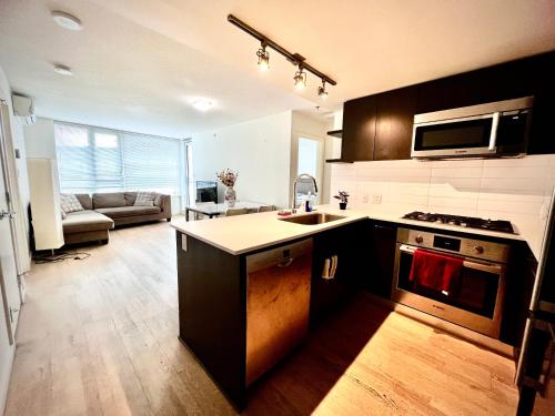 Fantastic and comfortable 2B2B center of Richmond