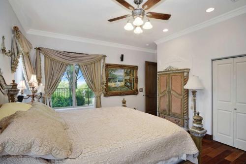 Keys Creek Villa, 50 acres, pool, theater, sports and seclusion