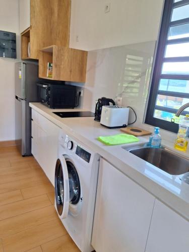 ห้องครัว, Papeari sea side 2 Logement neuf en bord de mer in ปาเปียรี