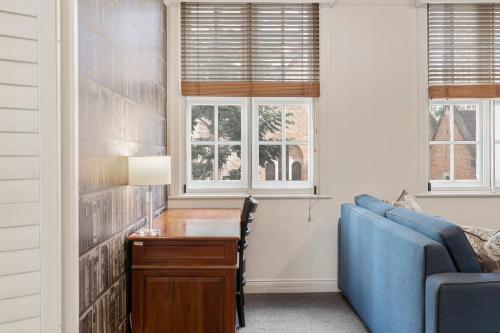 Superior One-Bedroom Apartment image 4