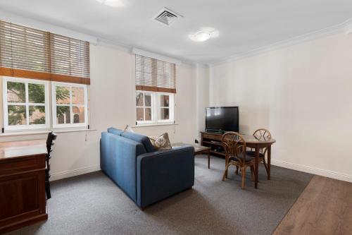 Superior One-Bedroom Apartment image 1