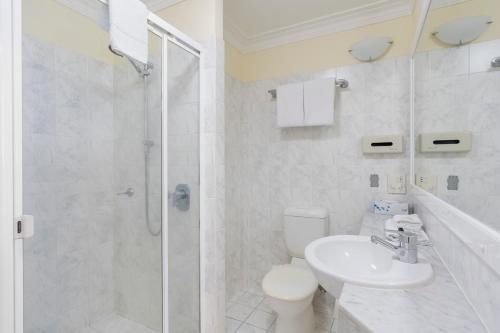 Two-Bedroom Apartment image 9