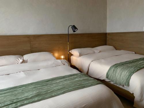 Seaview Connecting-Studios Condo in Cebu City - Comfortable for up to 8 People Seaview Connecting-Studios Condo in Cebu City - Comfortable for up to 8 People