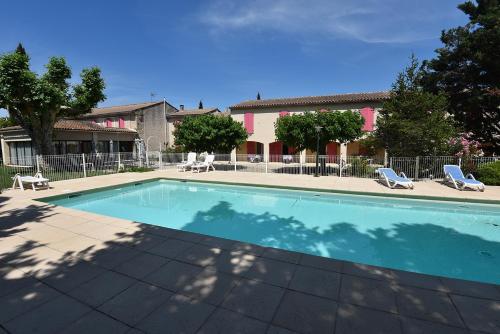 Hôtel PRATO PLAGE, Pernes-les-Fontaines