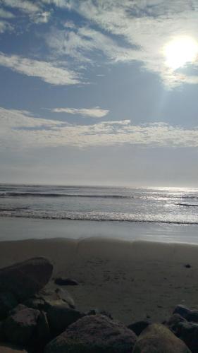 Curvita surf house privada