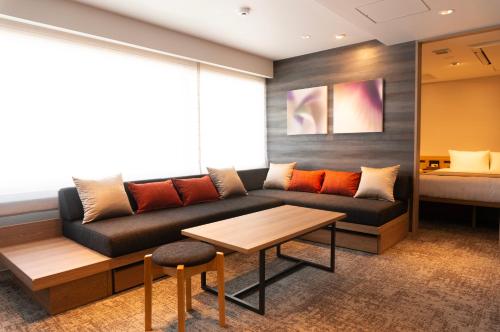 1 Bedroom Deluxe Suite 6 with Washing Machine