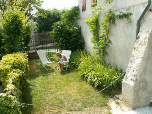 Aed, La grange in Menthon-Saint-Bernard