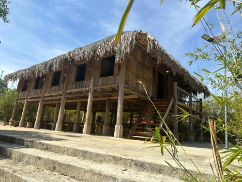 Exterior view, Suoi Rong FarmStay in Dan Kia