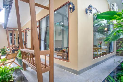 Superior Twin Room room in Pi's House Pleiku