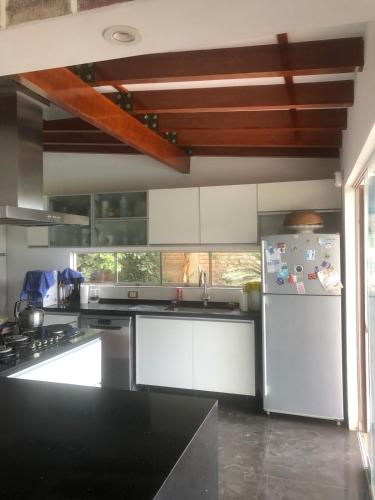 Sunny refuge with large gardens in Cieneguilla