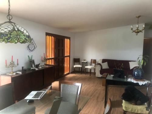 Sunny refuge with large gardens in Cieneguilla