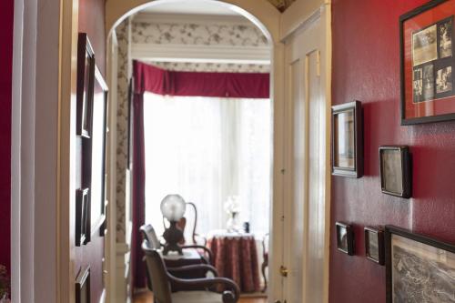 Isaiah Jones Homestead Bed and Breakfast in Sandwich