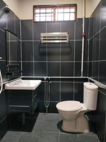 Bathroom, KASMA HOMEsTELs in Merang