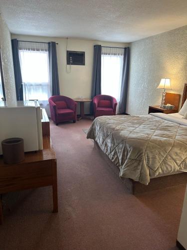 Queen Suite