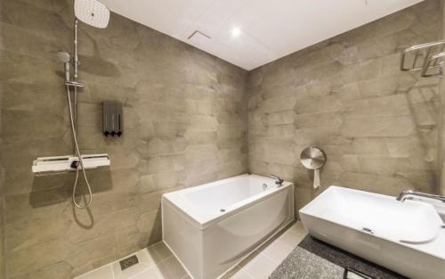 Gangdong Moon Boutique Hotel – Seoul, VT