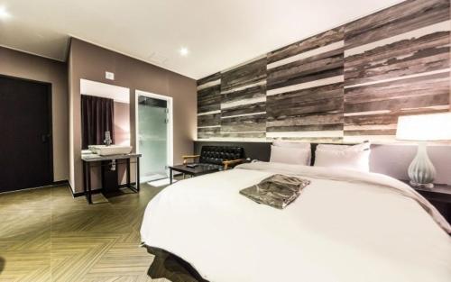 Gangdong Moon Boutique Hotel – Seoul, VT
