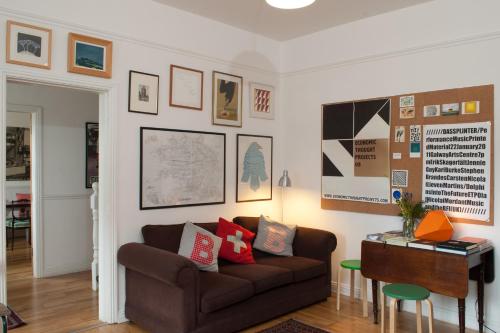 The Stop - image 12