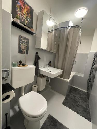 Modern Comfort in Central Hamburg 3 Room Apartment, Amburgo (foto 6)