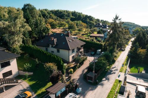 BlissHouse Luxurious Guesthouse calm and energetic spot near by city surrounded by the forest where you will find your peace and your people, Cracovia (foto 6)
