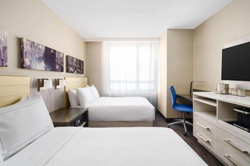 Doubletree By Hilton New York Times Square West, New York (photo 3)