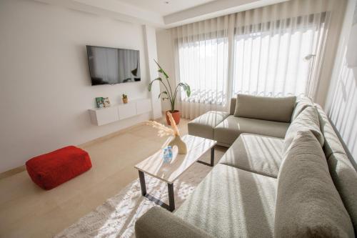 Haut Standing 2-Bedroom Apartment in Gauthier