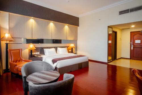 Golden View Hotel Batam in Batam Island