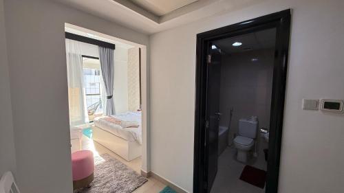 Premium One Bedroom with Marina & Sea View, Dubaj (fotografie 7)